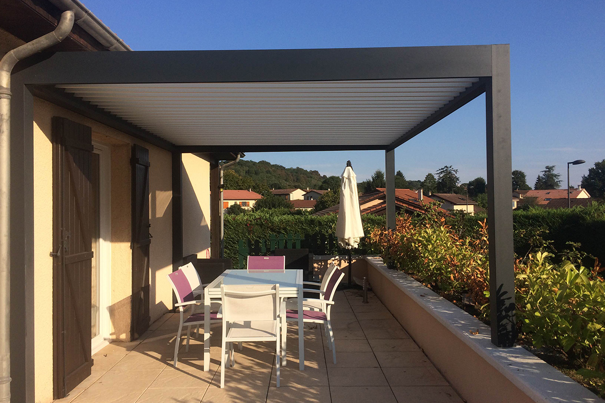 Pose de pergola personnalisable garantie à Nice ouest 06200 et Nice nord 06100
